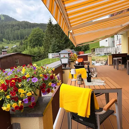Residenz Dunza Garni Hotell