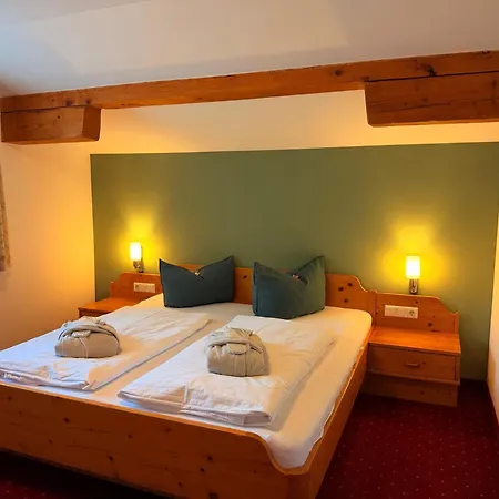 Hotel Residenz Dunza Garni 3*