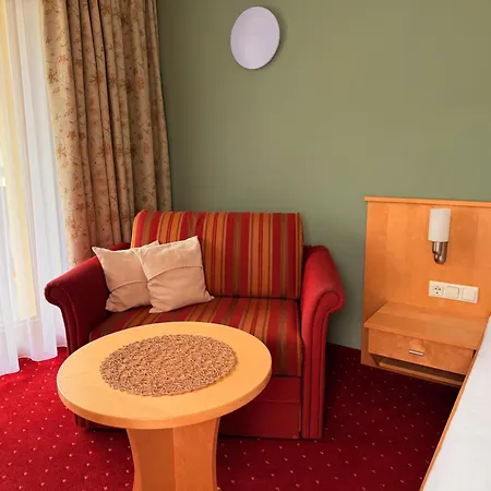 Hotel Residenz Dunza Garni
